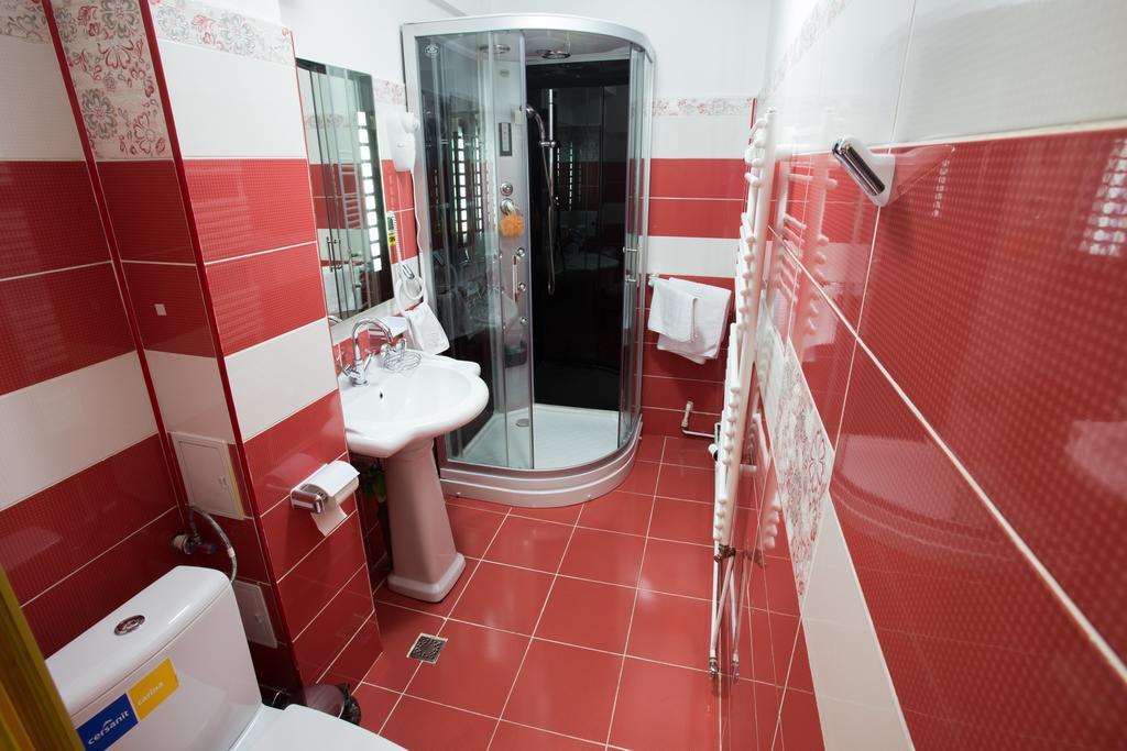 Apartament Confort Буштені Екстер'єр фото